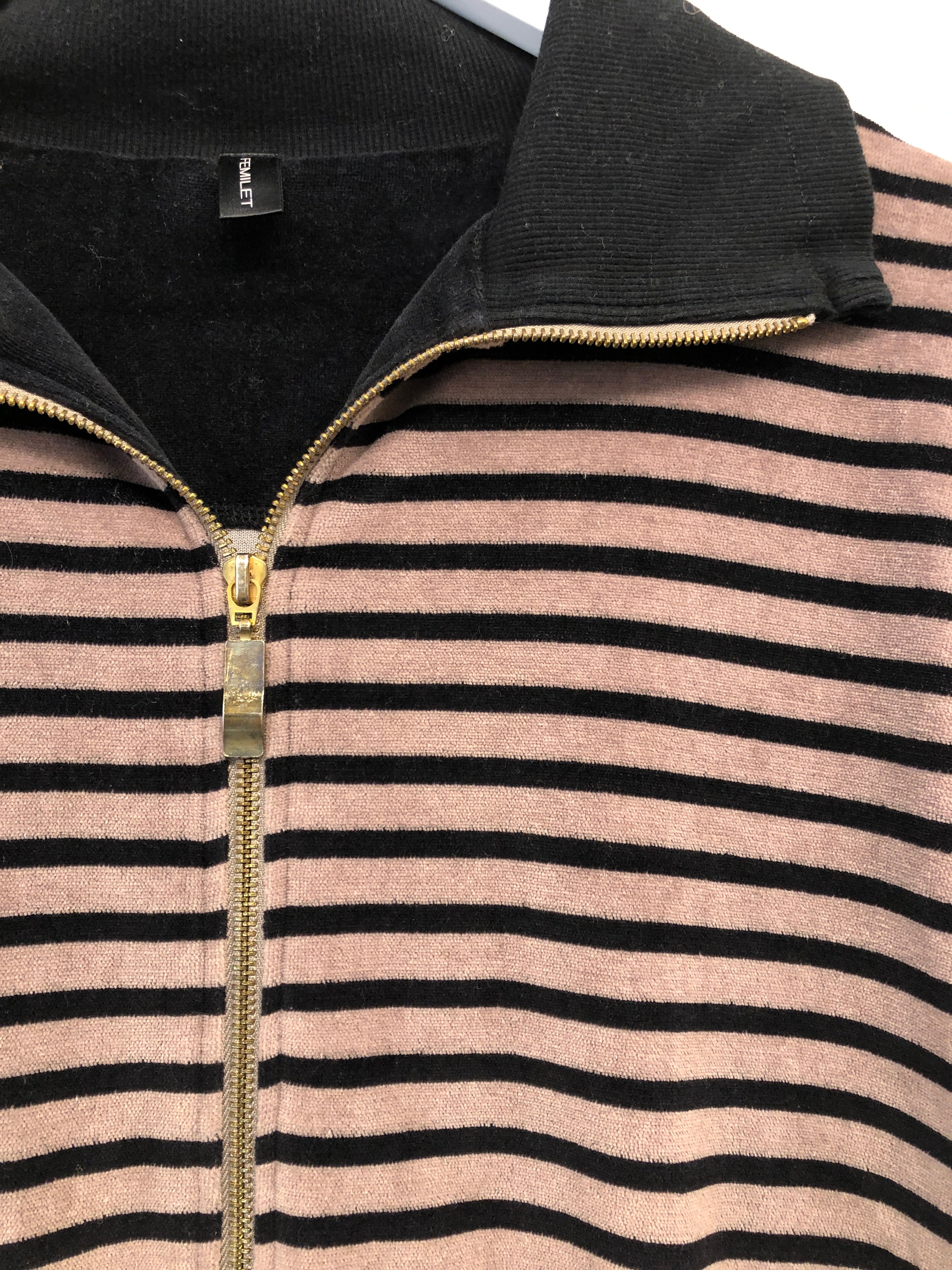 Femilet Cardigan
